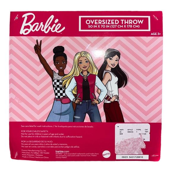 Barbie Hot Pink Blanket HeartSuper Soft Oversized Plush Throw NEW & RARE - Picture 4 of 4